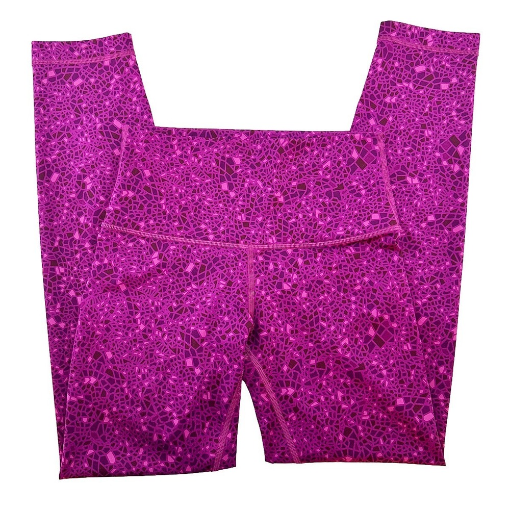 LULULEMON High Times 7/8" Length‎ Luxtreme Leggings • 4 • pink